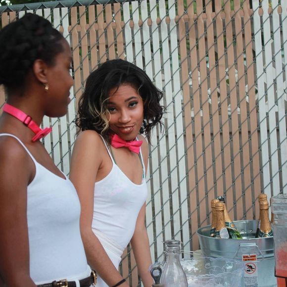 Meet your Posher, Shynaed - Picture 1 of 1